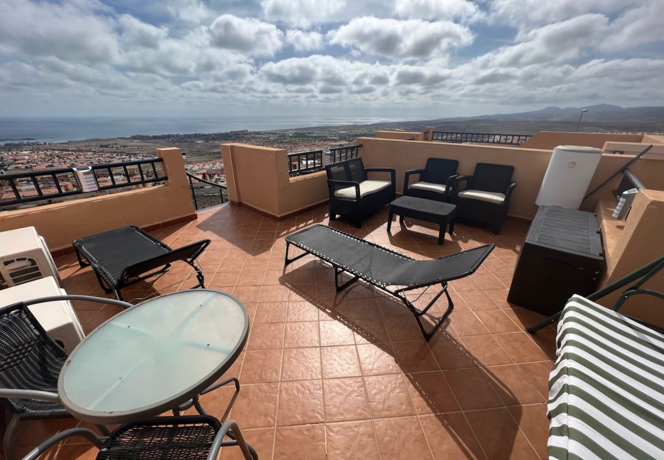 Ferienwohnung in Caleta de Fuste - Casa Bubo – Penthouse mit Klima & Meerblick für 6