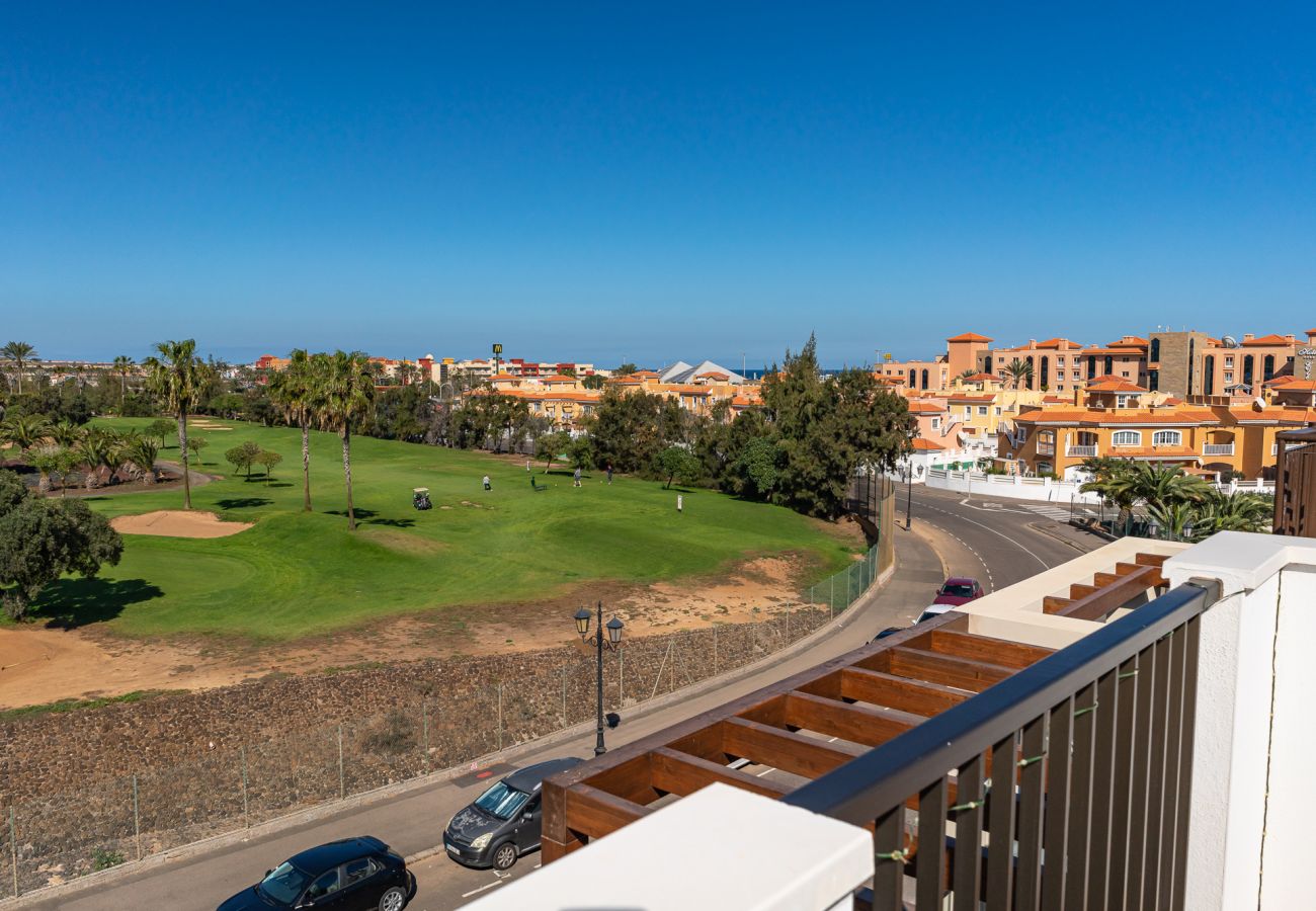 Ferienwohnung in Caleta de Fuste - Casa Paraiso – Luxuriöses Penthouse mit Meerblick