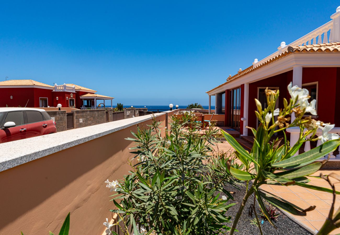 Villa in Costa de Antigua - Villa Oceana – Klippen-Retreat