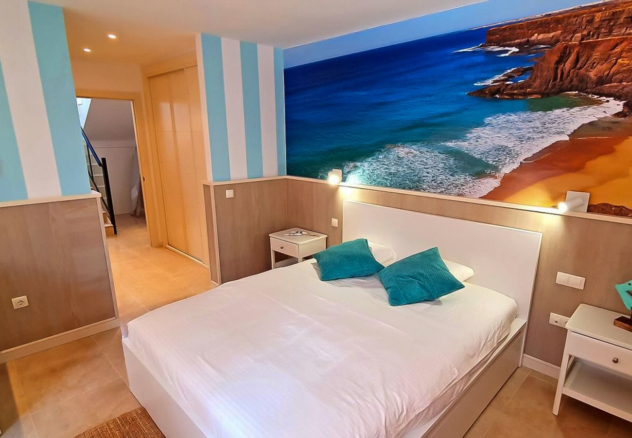 Apartamento en Caleta de Fuste - Panorama Blue – Piso con vistas al océano para 10p